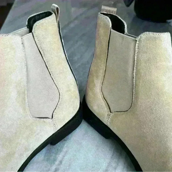 Beige Chelsea Boots Men Flock Slip-On Business Men Short
Boots Size 39 - Picture 9 of 11